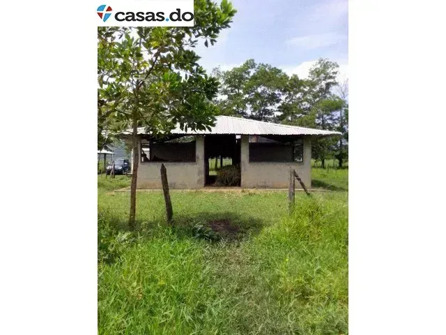 Finca en Monseñor Nouel