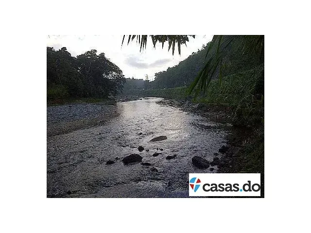Finca en Monseñor Nouel
